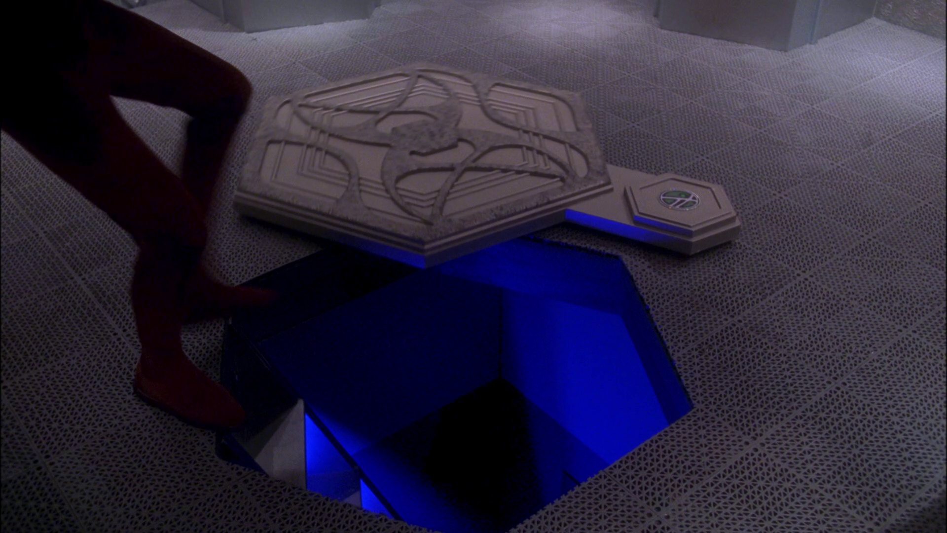 extant_StarTrek_ENT_1x26-_ShockwavePart1_2595.jpg