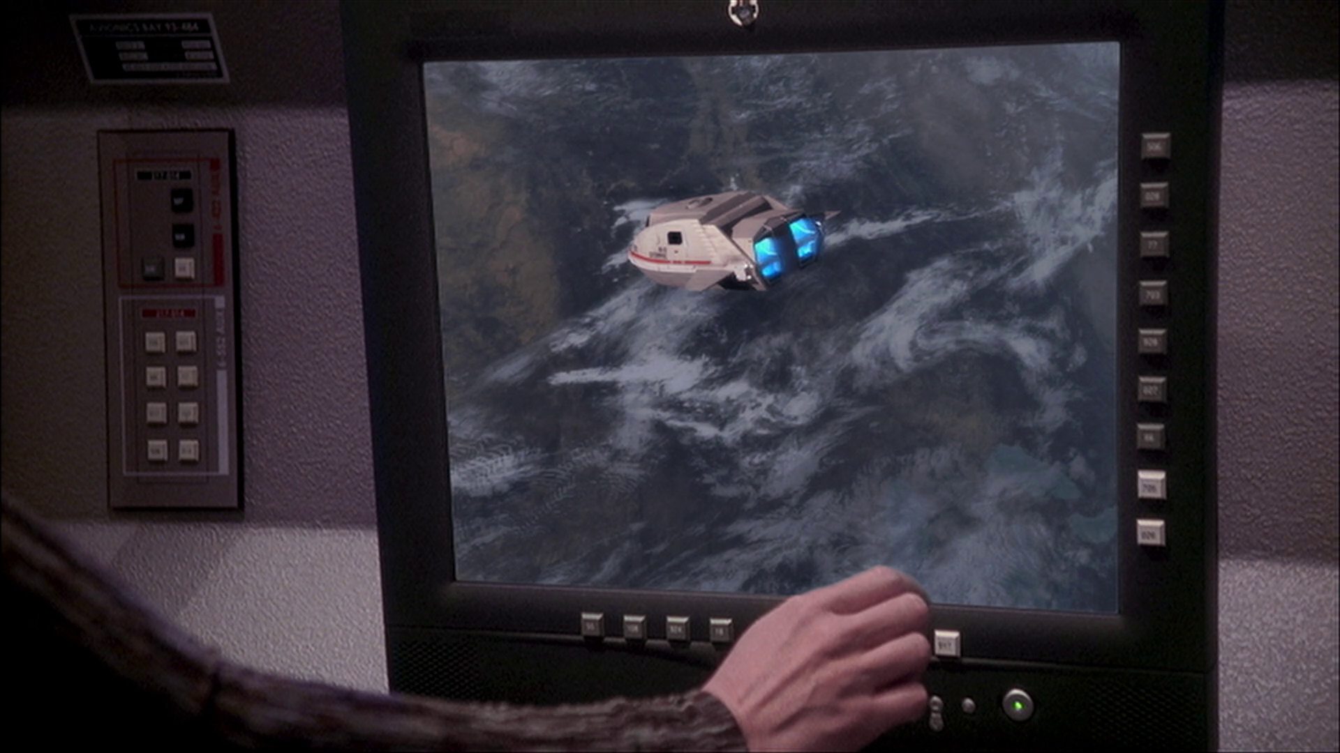 extant_StarTrek_ENT_1x26-_ShockwavePart1_2719.jpg