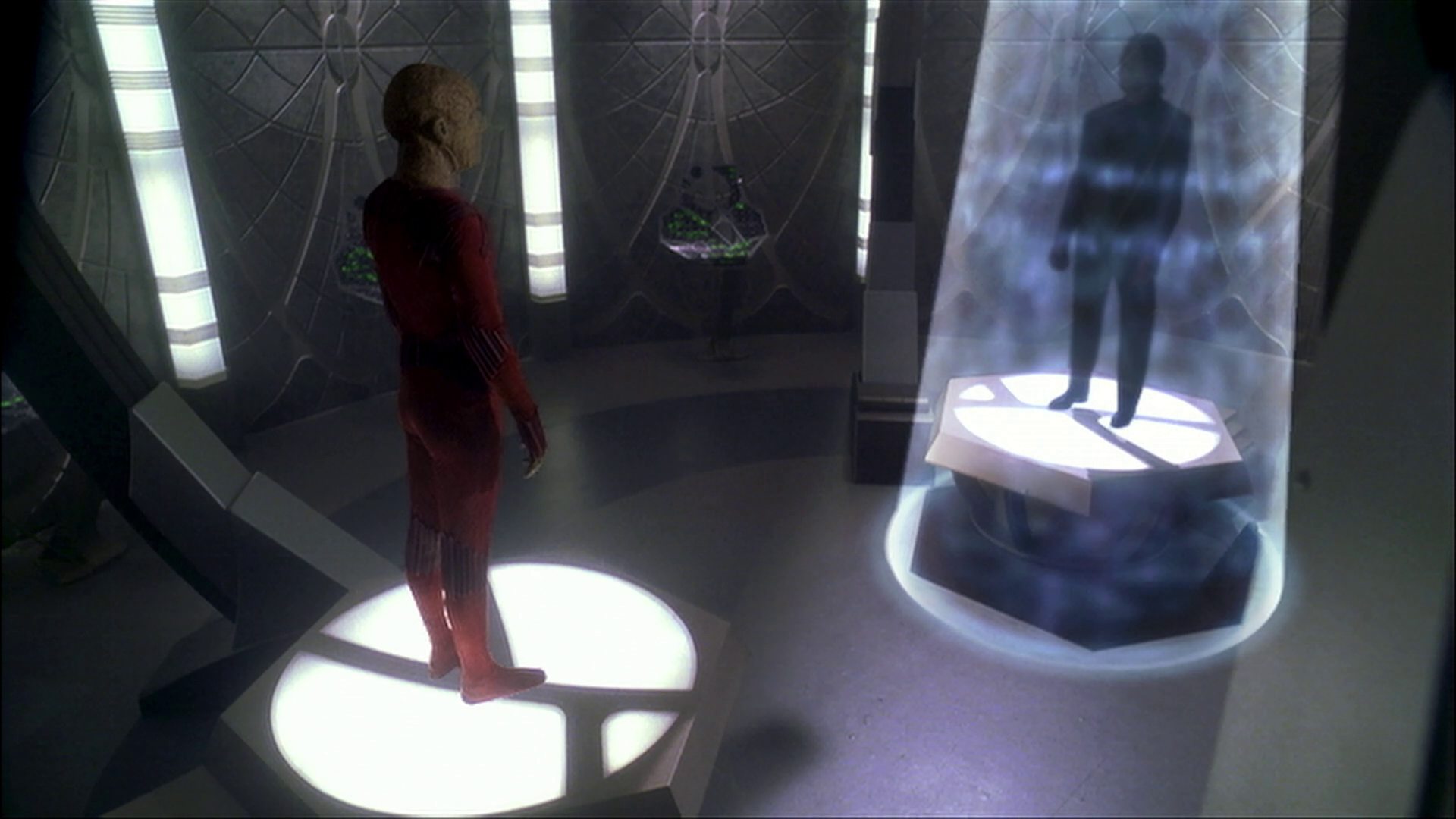 extant_StarTrek_ENT_1x26-_ShockwavePart1_2825.jpg