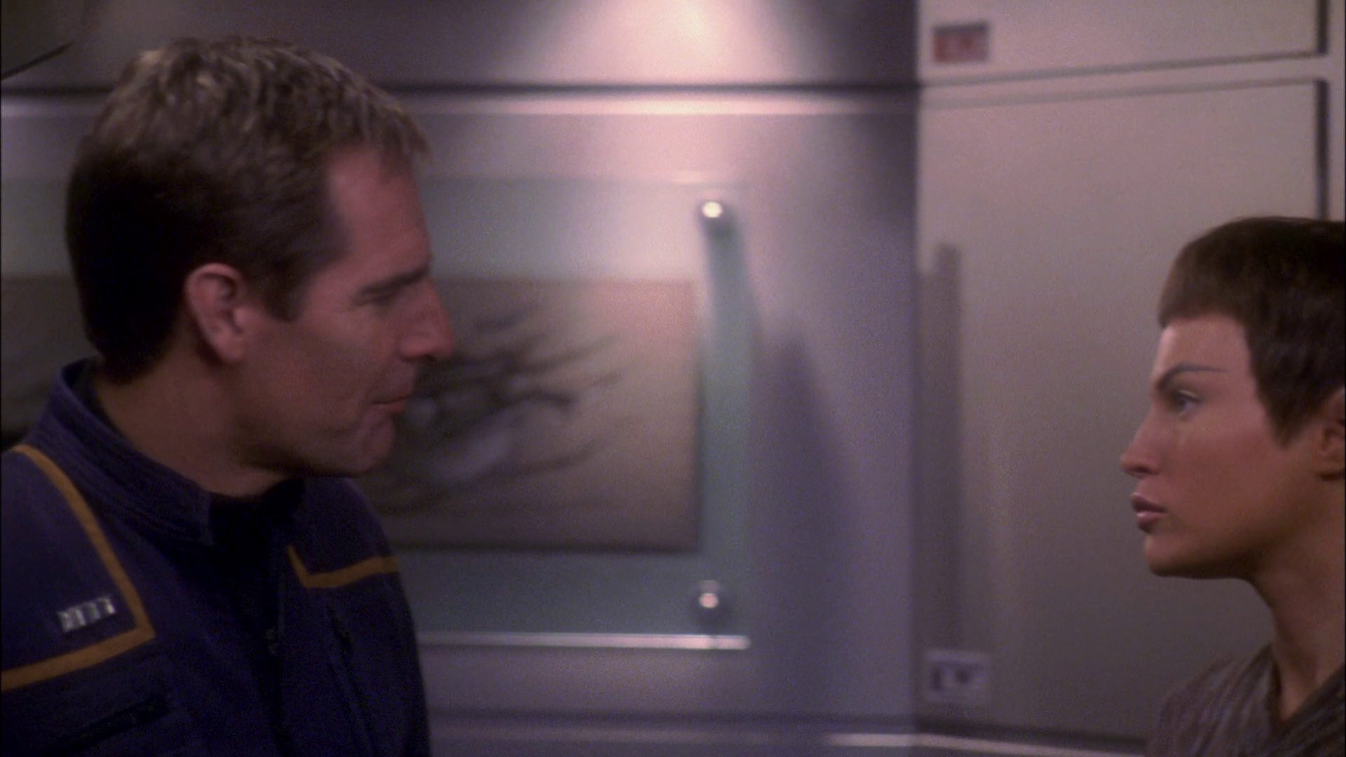 extant_StarTrek_ENT_1x26-_ShockwavePart1_2868.jpg