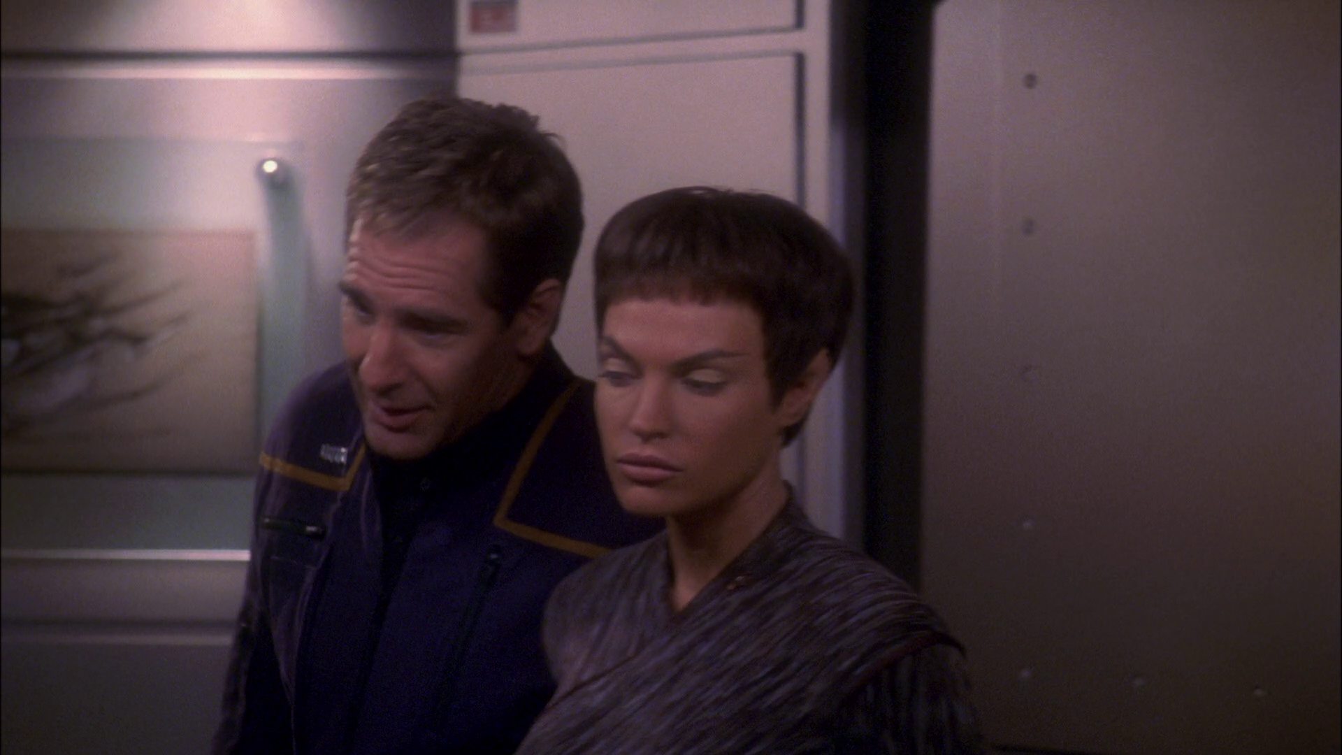 extant_StarTrek_ENT_1x26-_ShockwavePart1_2896.jpg