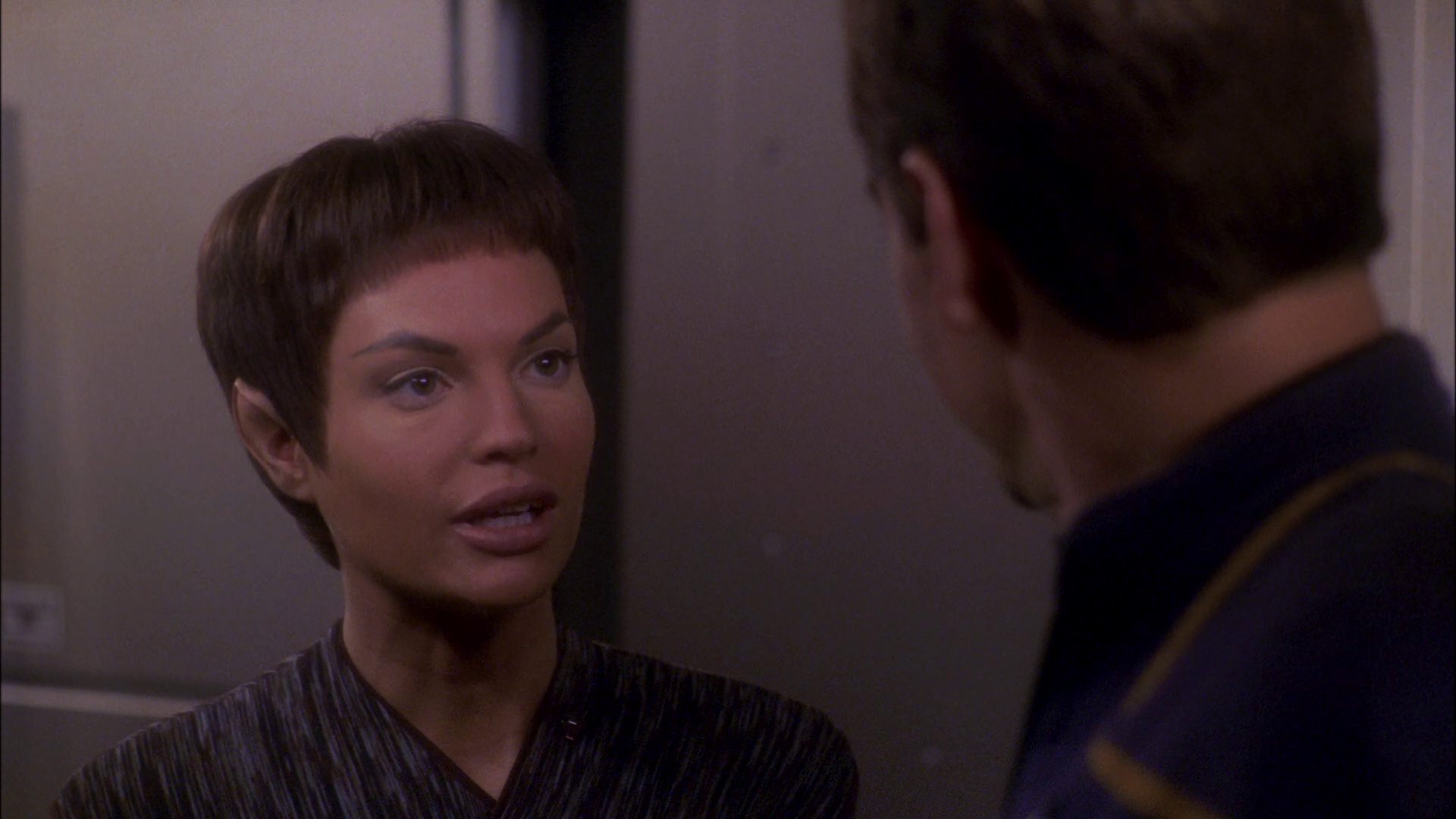 extant_StarTrek_ENT_1x26-_ShockwavePart1_2907.jpg