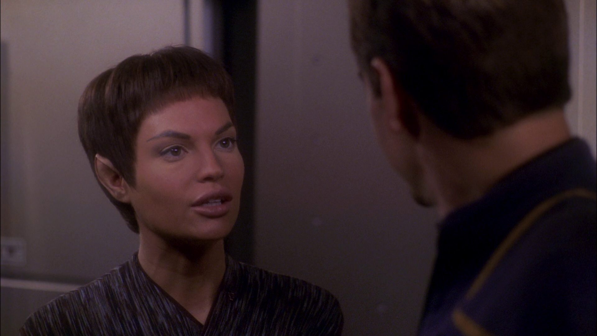 extant_StarTrek_ENT_1x26-_ShockwavePart1_2908.jpg