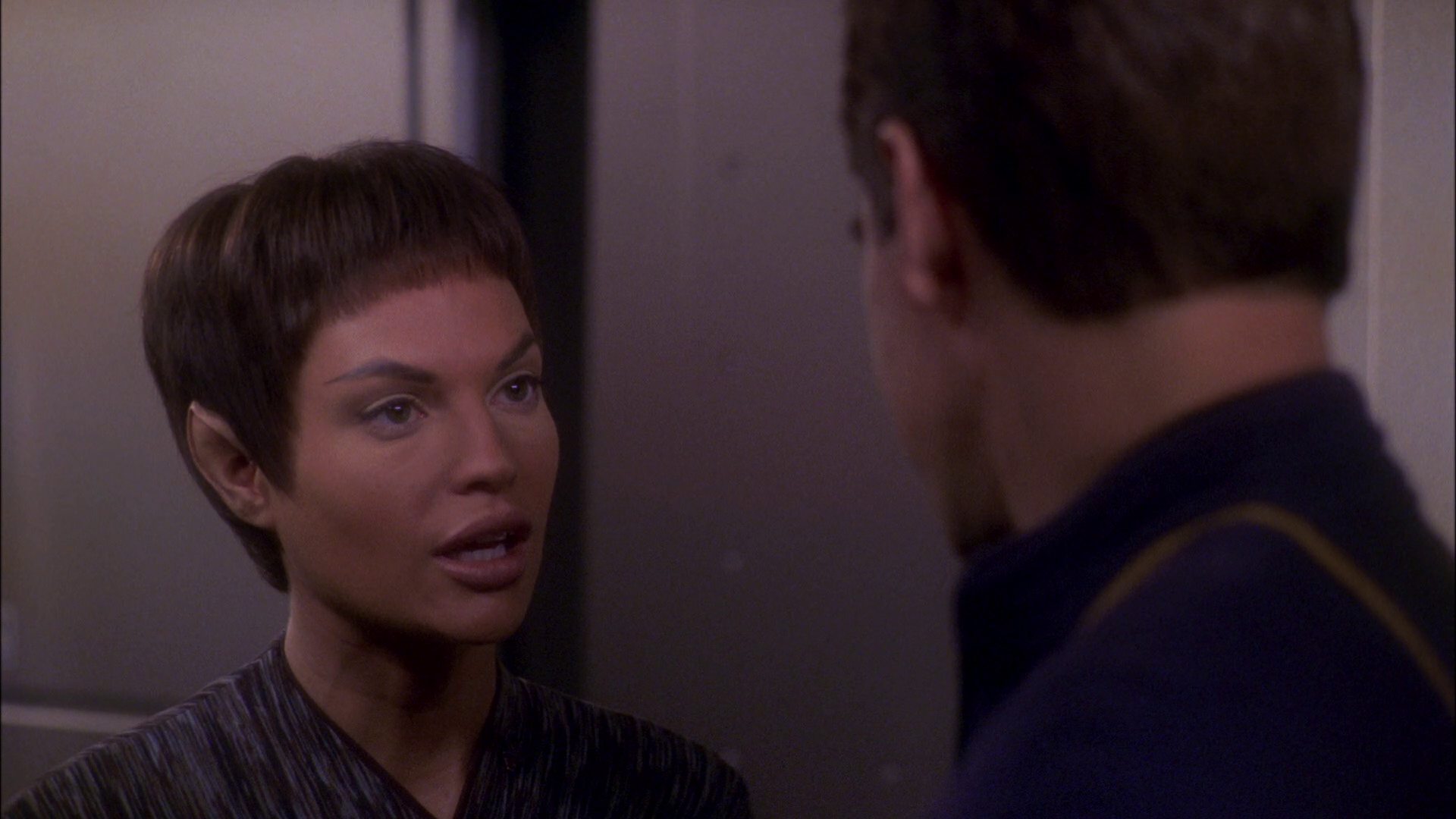 extant_StarTrek_ENT_1x26-_ShockwavePart1_2921.jpg