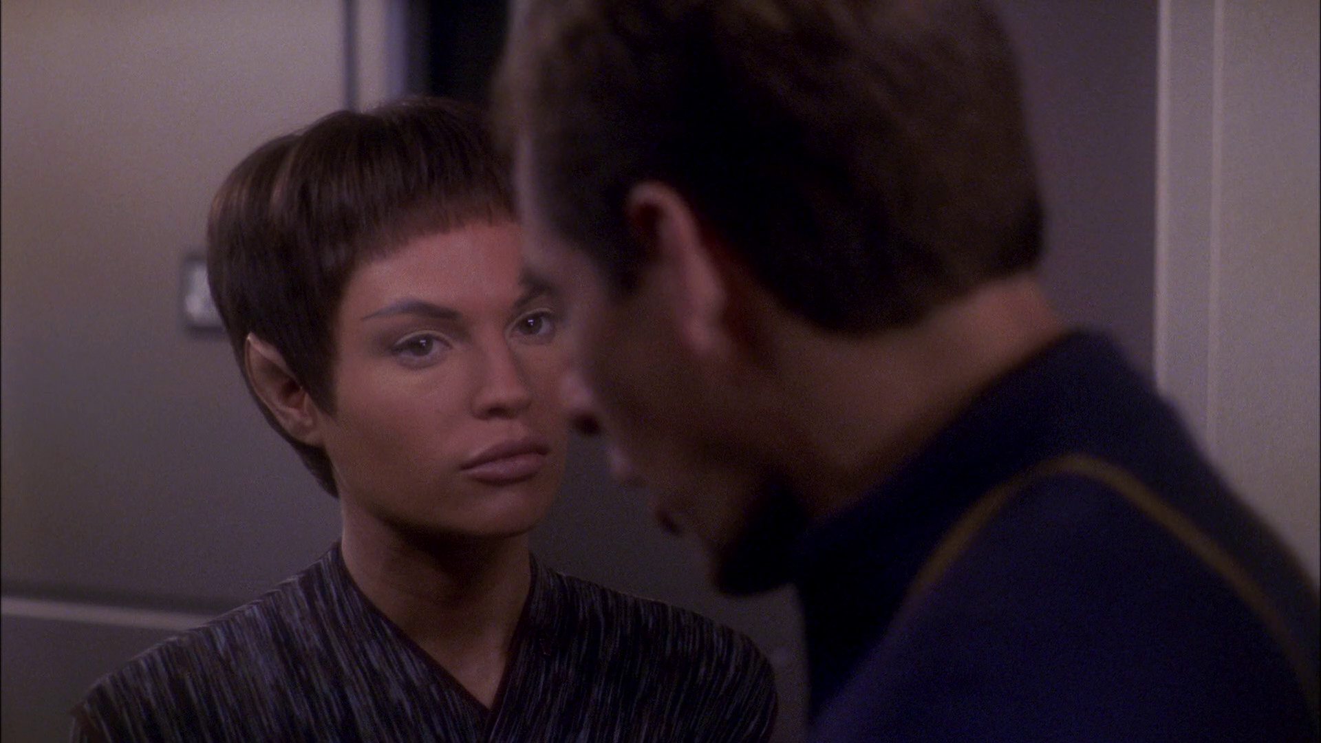 extant_StarTrek_ENT_1x26-_ShockwavePart1_2926.jpg