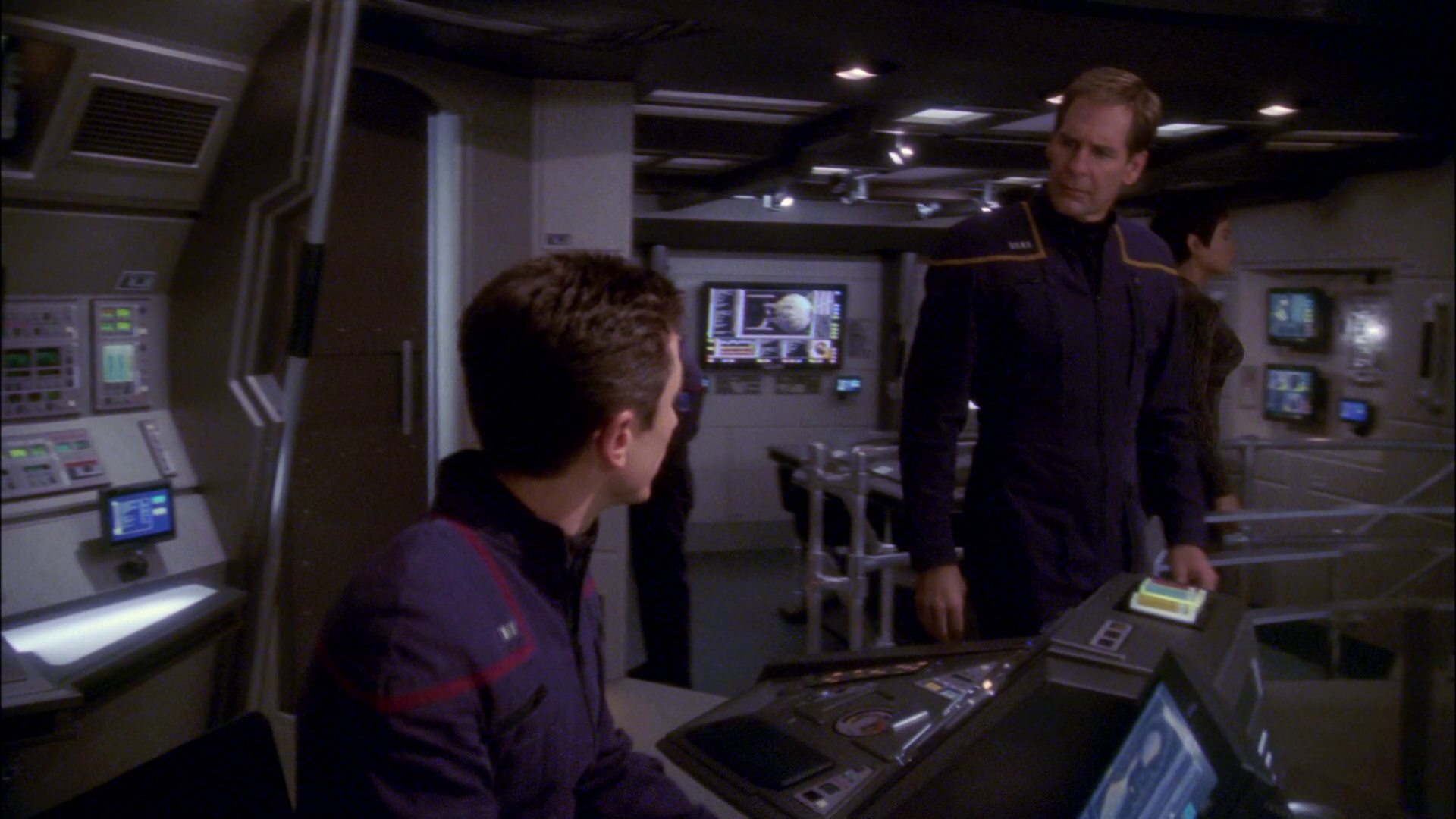 extant_StarTrek_ENT_1x26-_ShockwavePart1_3018.jpg
