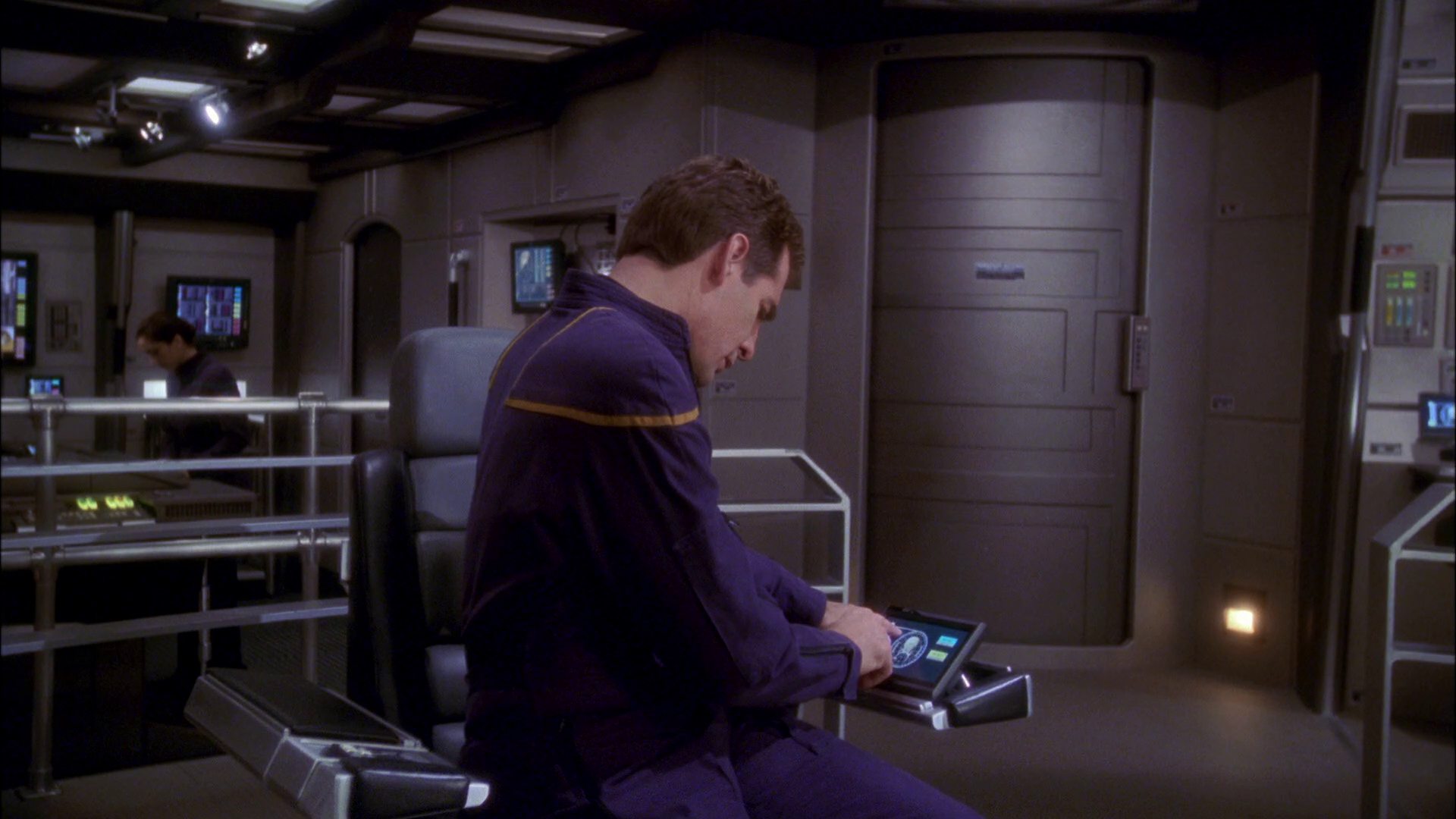 extant_StarTrek_ENT_1x26-_ShockwavePart1_3029.jpg