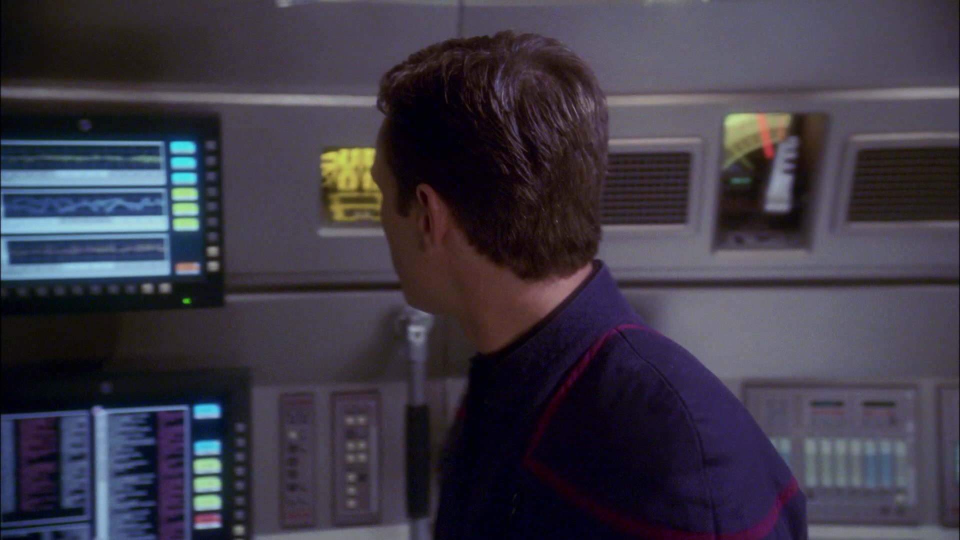 extant_StarTrek_ENT_1x26-_ShockwavePart1_3074.jpg