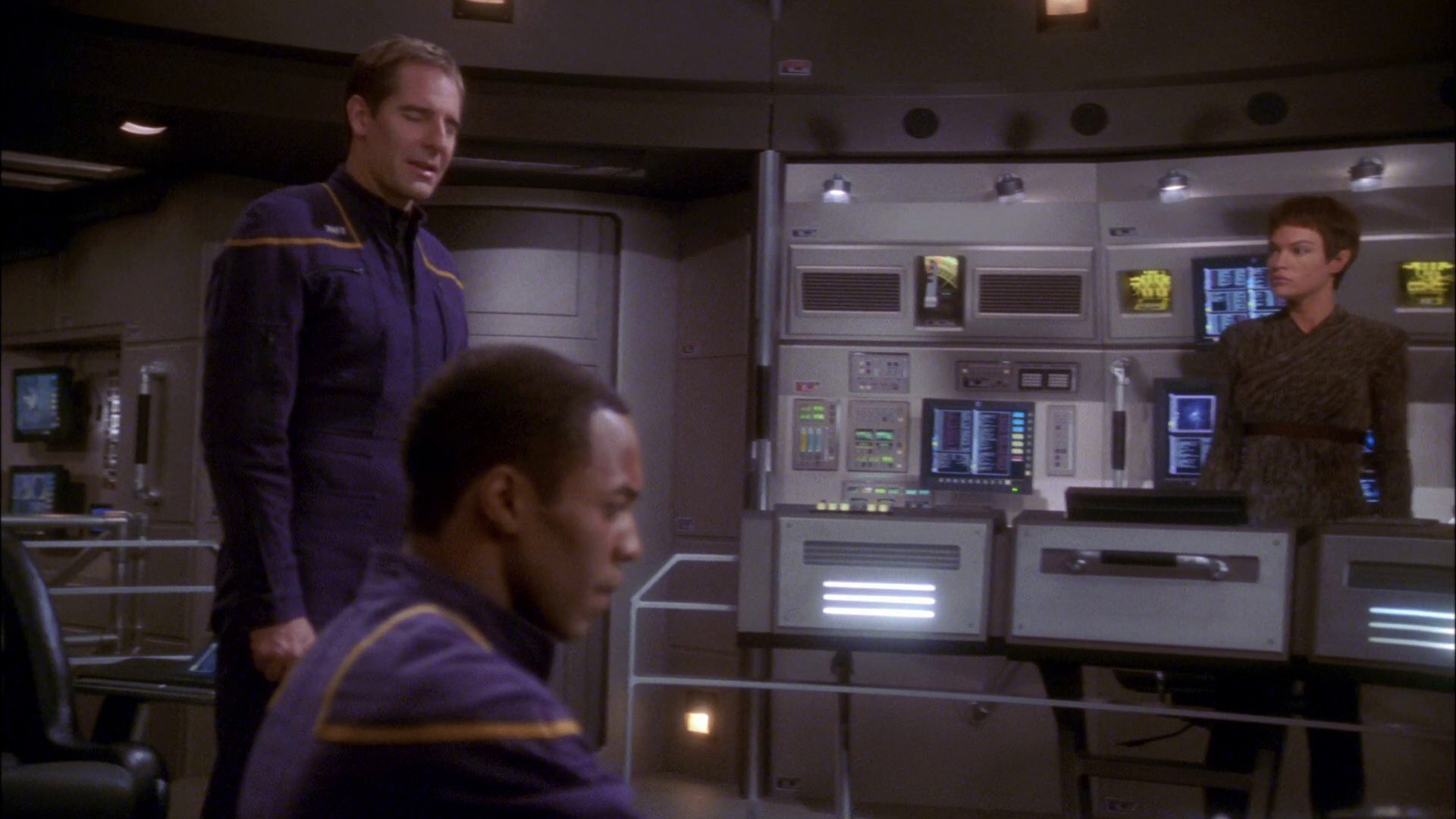 extant_StarTrek_ENT_1x26-_ShockwavePart1_3318.jpg