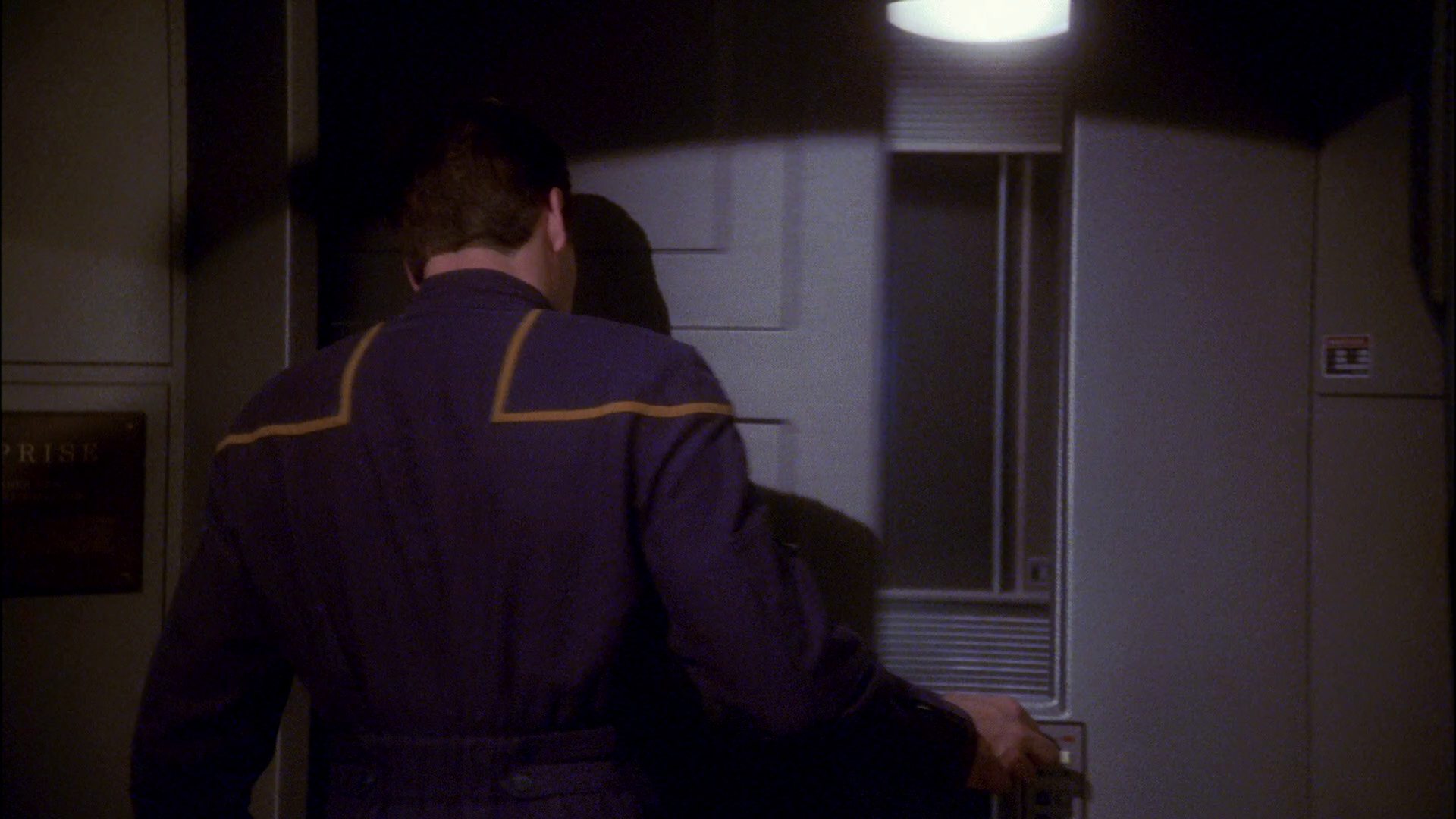 extant_StarTrek_ENT_1x26-_ShockwavePart1_3349.jpg