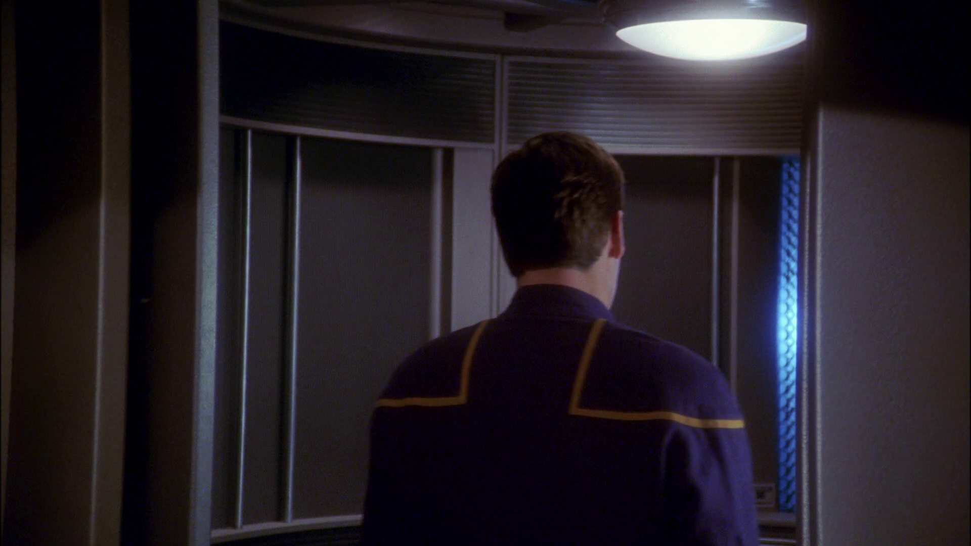 extant_StarTrek_ENT_1x26-_ShockwavePart1_3357.jpg