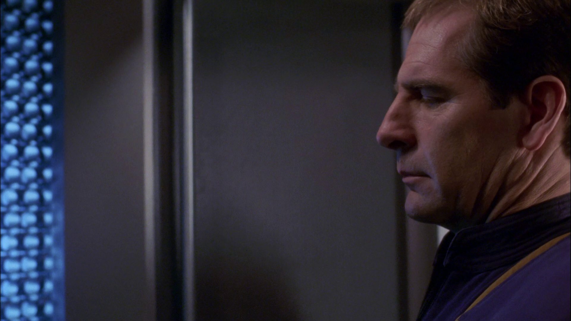 extant_StarTrek_ENT_1x26-_ShockwavePart1_3372.jpg