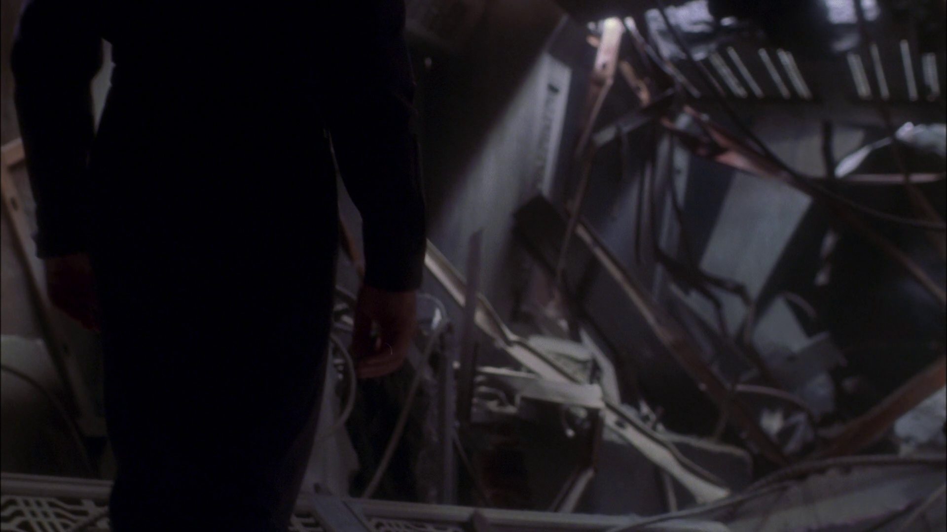 extant_StarTrek_ENT_1x26-_ShockwavePart1_3386.jpg
