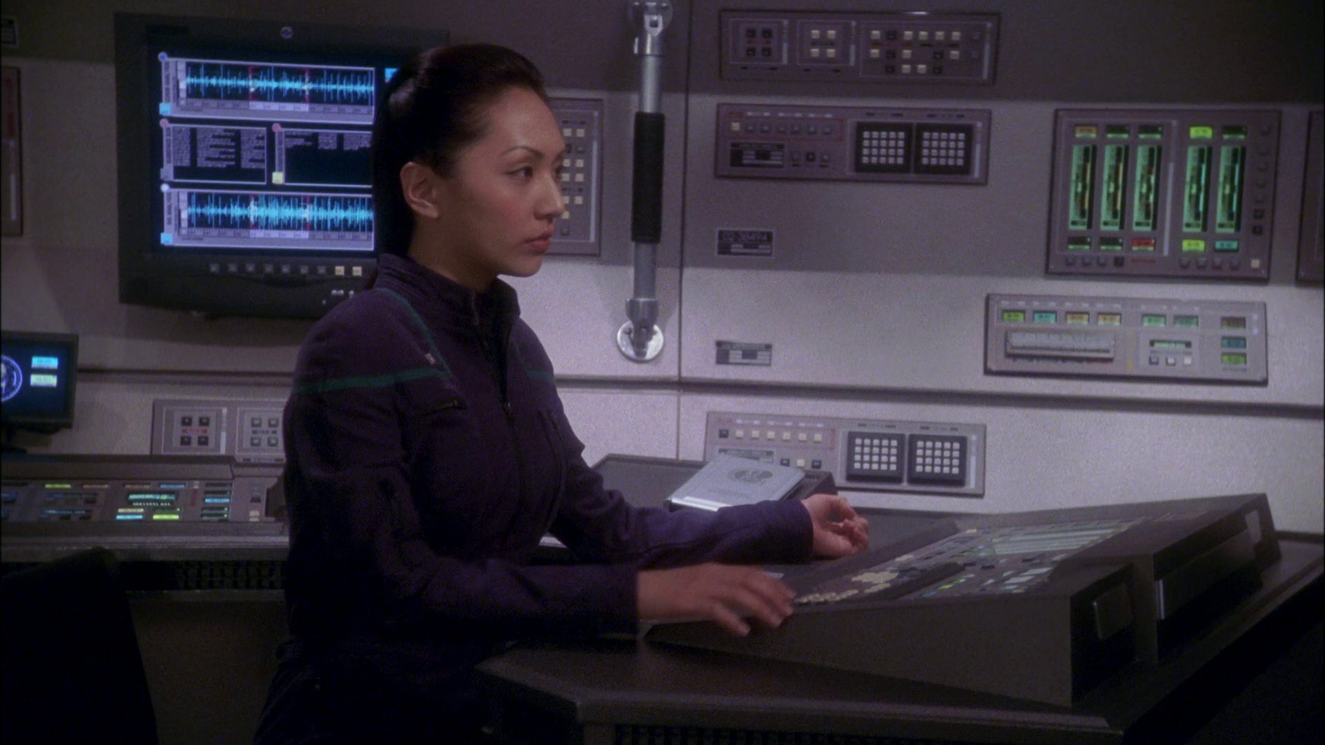 extant_StarTrek_ENT_1x26-_ShockwavePart1_3401.jpg