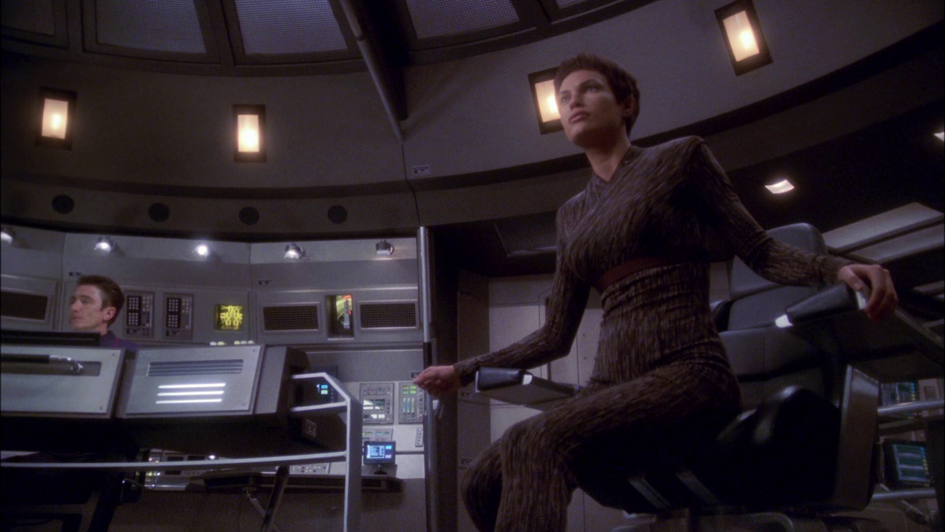 extant_StarTrek_ENT_1x26-_ShockwavePart1_3415.jpg