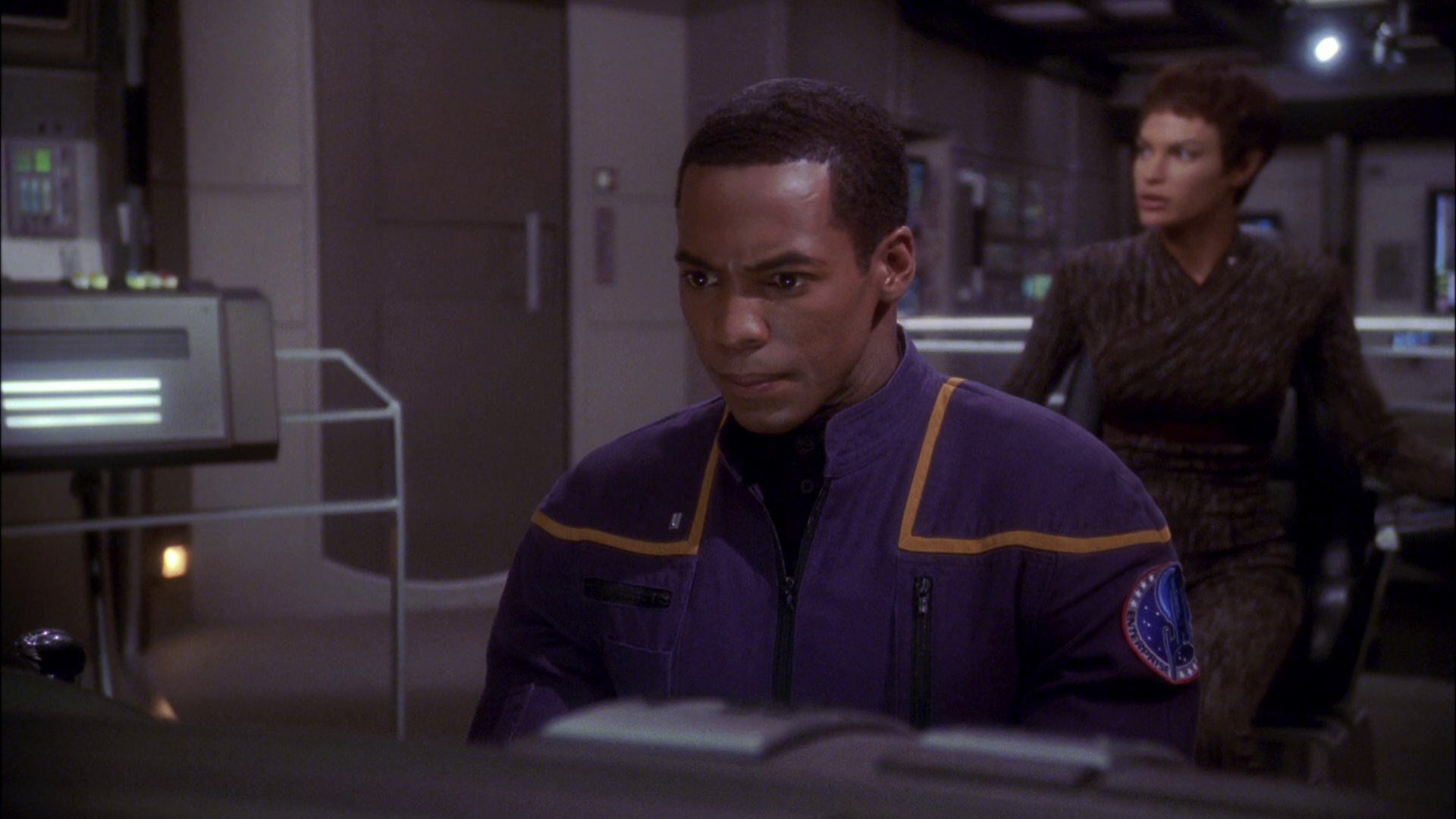extant_StarTrek_ENT_1x26-_ShockwavePart1_3427.jpg