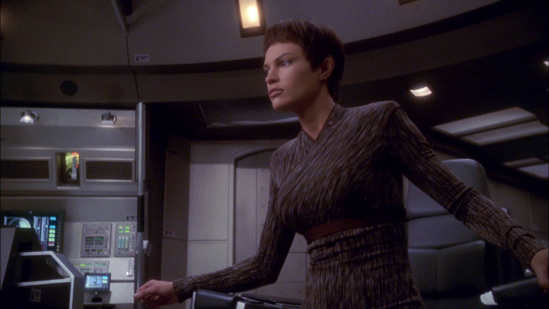 extant_StarTrek_ENT_1x26-_ShockwavePart1_3437.jpg