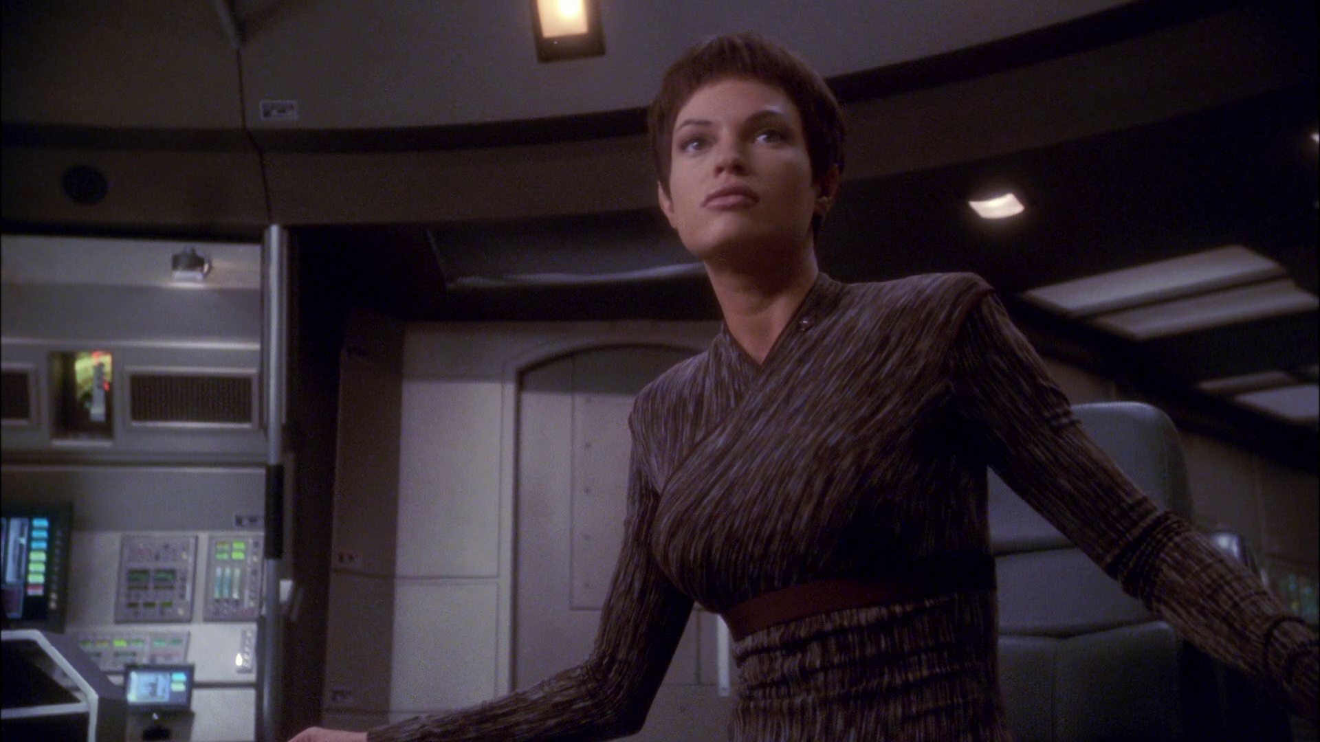 extant_StarTrek_ENT_1x26-_ShockwavePart1_3440.jpg