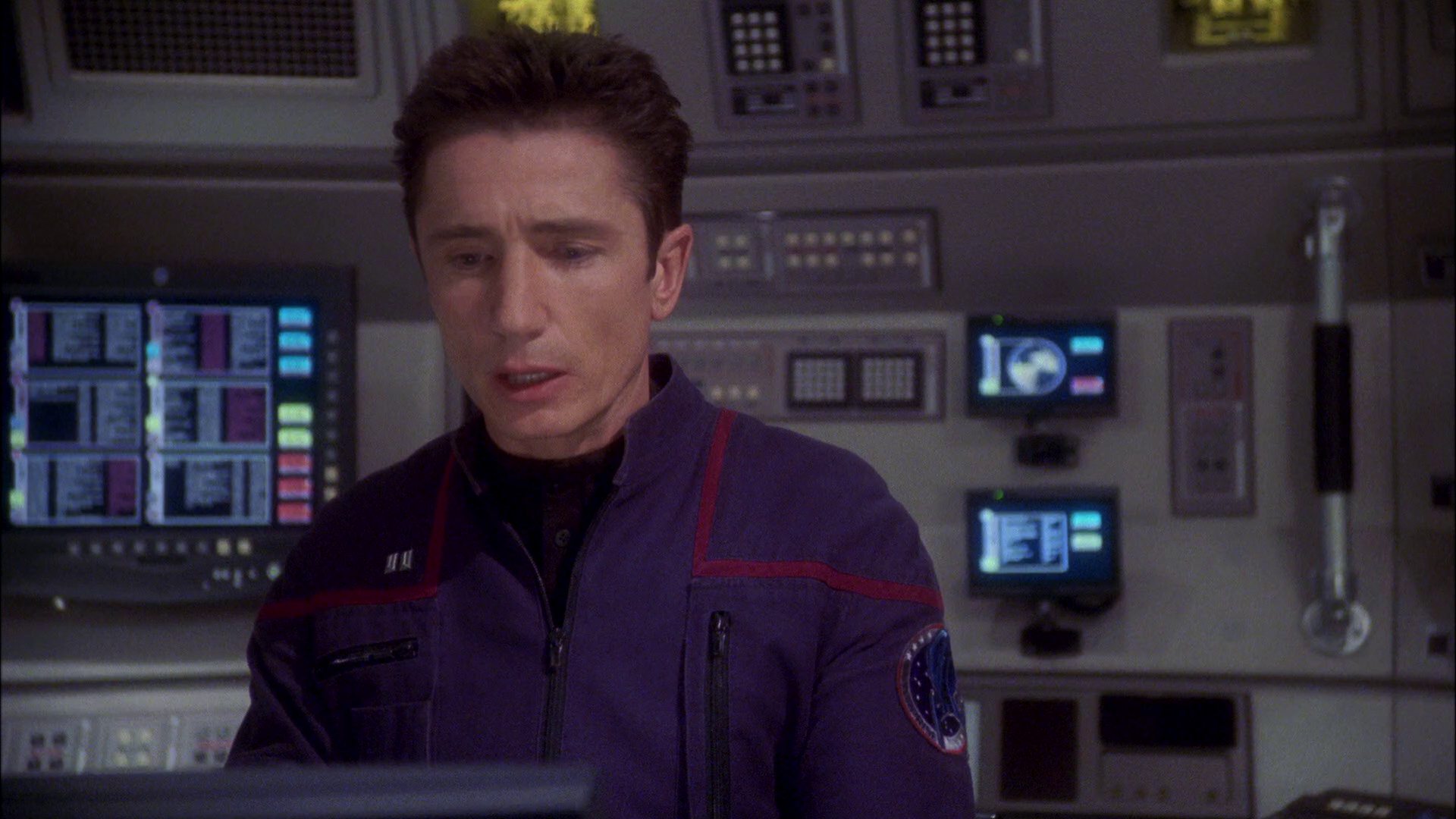 extant_StarTrek_ENT_1x26-_ShockwavePart1_3472.jpg