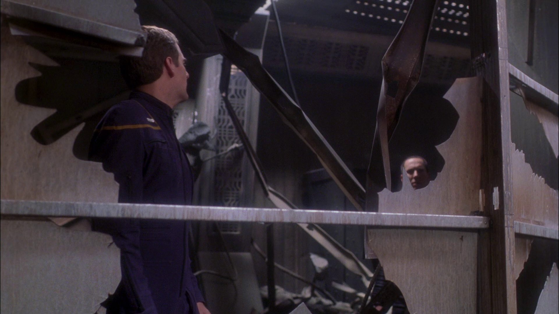 extant_StarTrek_ENT_1x26-_ShockwavePart1_3534.jpg