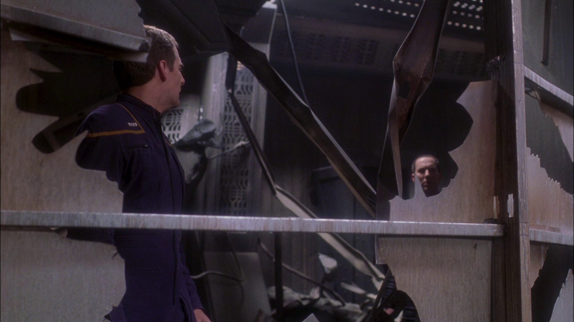 extant_StarTrek_ENT_1x26-_ShockwavePart1_3535.jpg