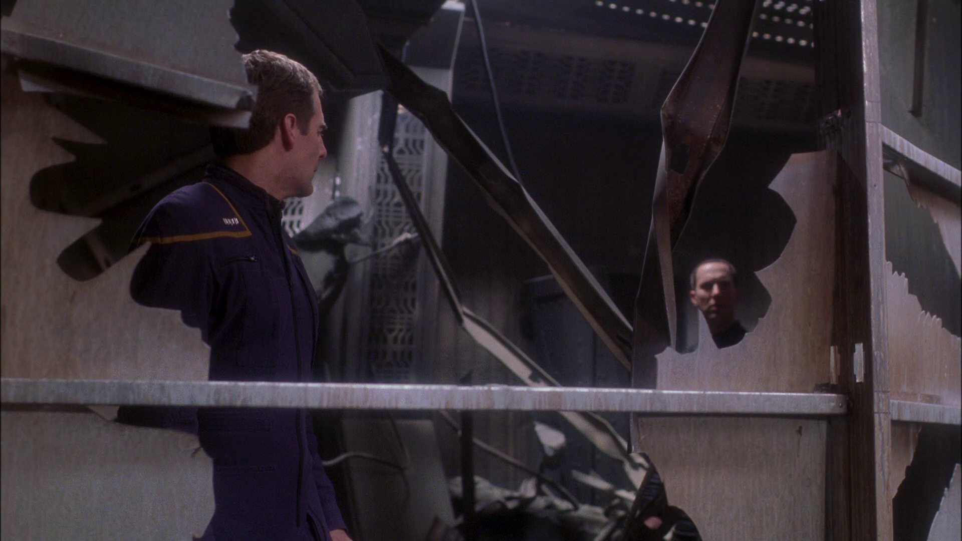 extant_StarTrek_ENT_1x26-_ShockwavePart1_3537.jpg